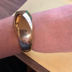 Gorgeous unsigned bracelet*